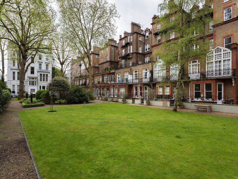 Veeve  Two Bed Apartment Gledhow Gardens Kensington ロンドン エクステリア 写真